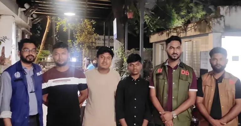 আটক হওয়া যুবকরা